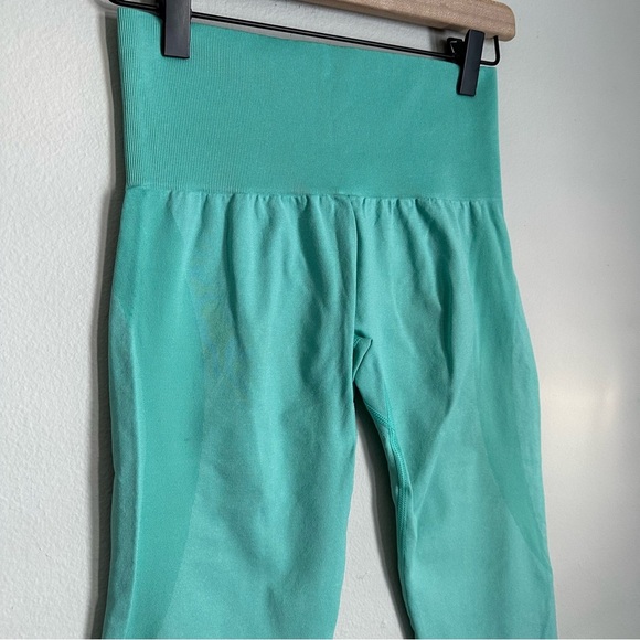 NVGTN turqouise seamless high rise contour legging - Picture 2 of 5